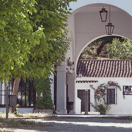 Hospederia Reina De Los Angeles Aracena Exterior photo